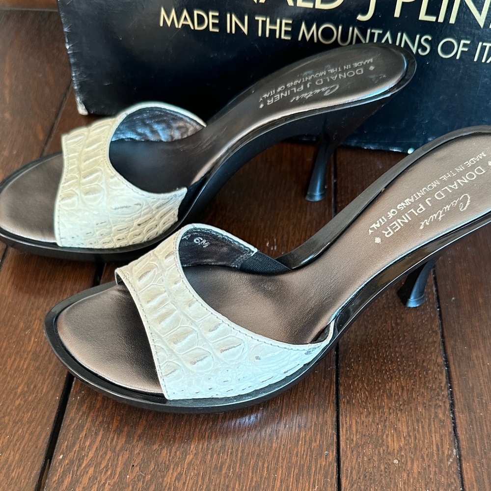 Donald J. Pliner Black and Cream Heels